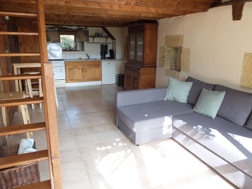 Le Bon Coeur Bed and Breakfast Ygrande Zewnętrze zdjęcie